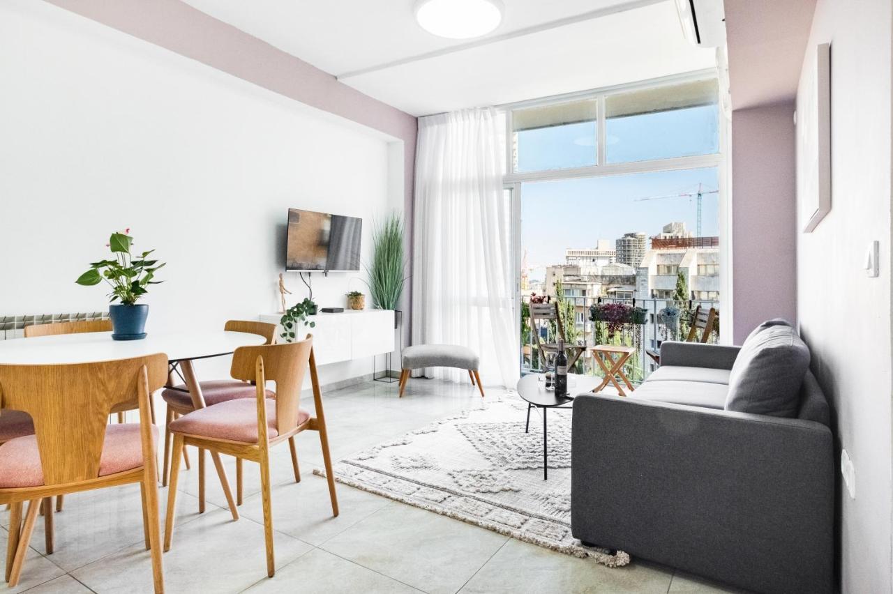 Modern Bright, Near Mahane Yehuda Market, Balcony Jerusalem Exterior photo
